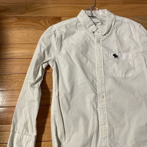 Abercrombie Kids White Button Down Top Size 7/8 - Picture 2 of 7